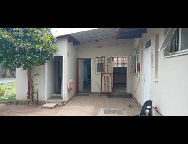 3 BEDROOM HOUSE FOR SALE IN CAPRICORN